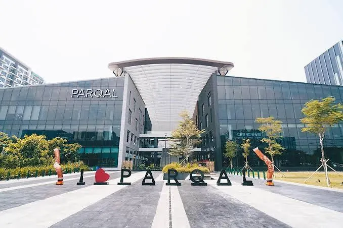 Sybaysuites Staycation Near Okada Cod Moa Naia Apartahotel